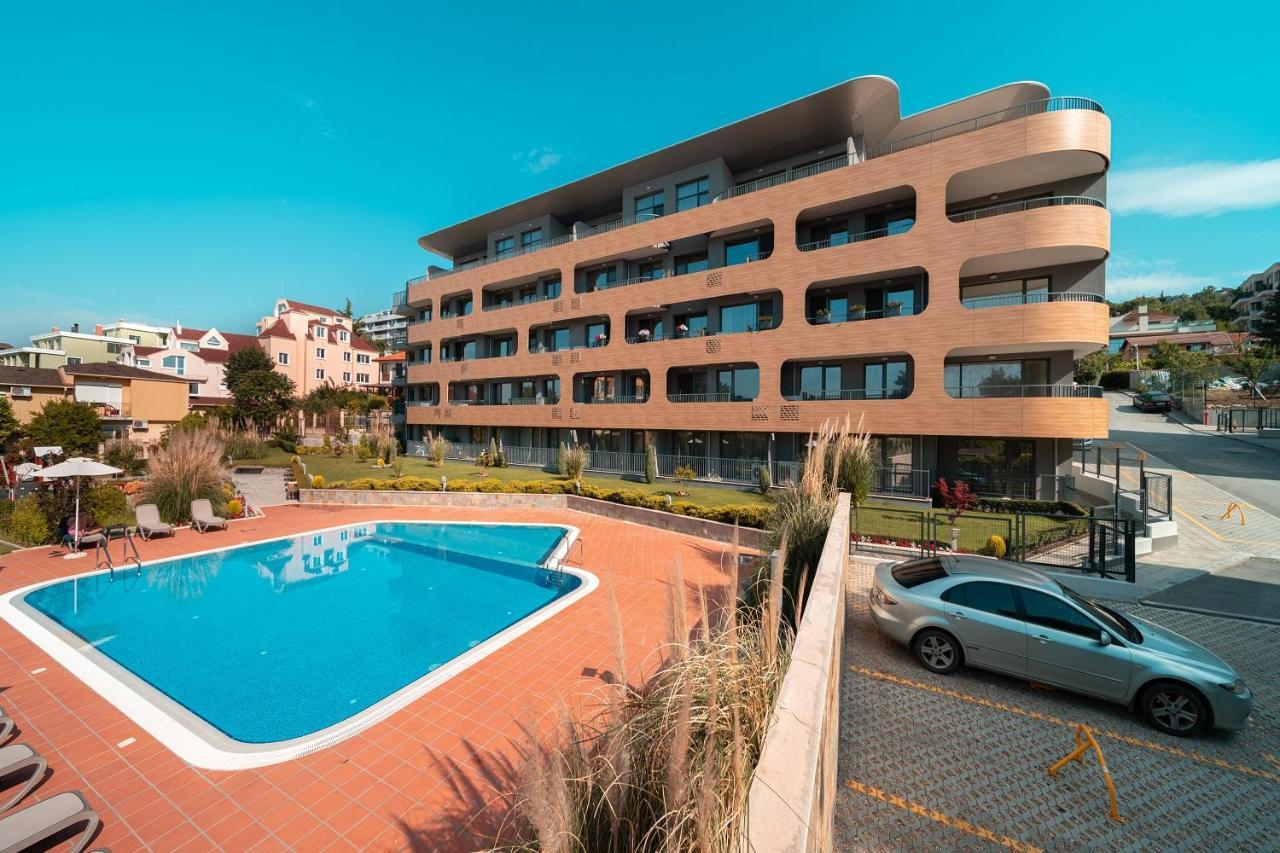 Nobile Apartment - Coral Residence Complex With Parking & Pool Варна Екстериор снимка